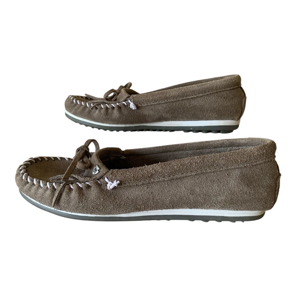 Minnetonka Moccasins Size 9.5 Gray Suede Hard Sole Fringe Slip On Casual Shoes - Picture 6 of 16